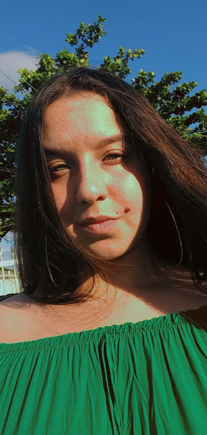 Izabella Segatt - marketing & vendas - Está procurando alguma forma de ganhar dinheiro 🤑?vou te ensinar faturar pelo celular 📱 em casa msm.entre ctt 👇👇