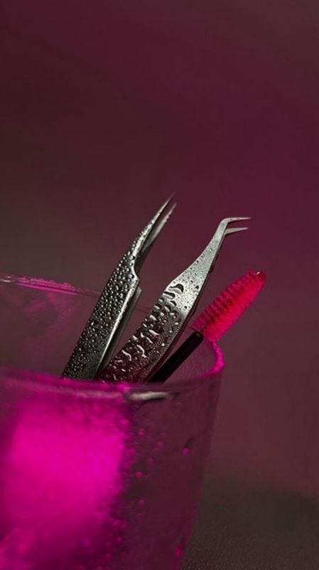  Thaís Boaventura - Excelência em Mega Hair & Alisamentos - Designer de Sobrancelhas