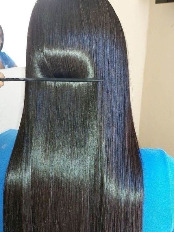  Thaís Boaventura - Excelência em Mega Hair & Alisamentos - Pacote Liso Gloss + Tratamento e Corte