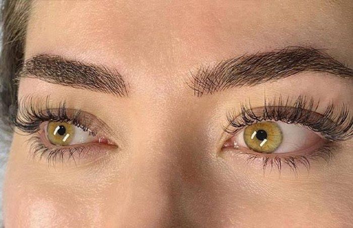 Bruna Cesário - Makeup e Embelezamento do olhar - Alongamento de Cilios Fio a Fio