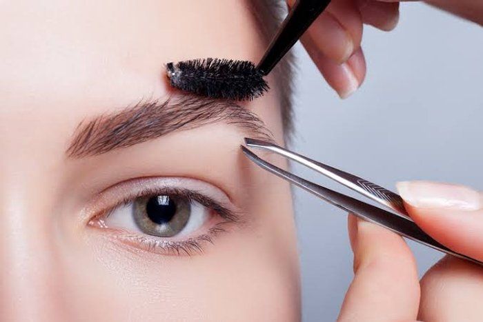Bruna Cesário - Makeup e Embelezamento do olhar - Design Personalizado de Sobrancelhas