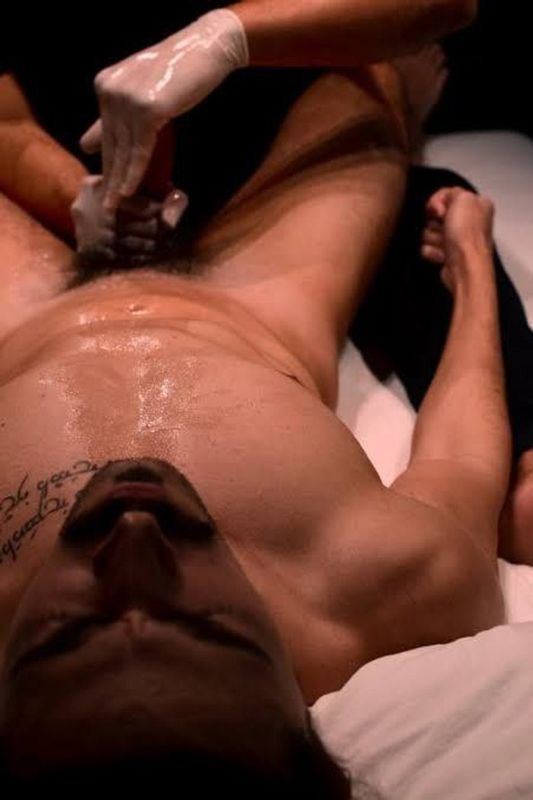 Flor de Lótus Massagem - Massagem - Massagem Tântrica