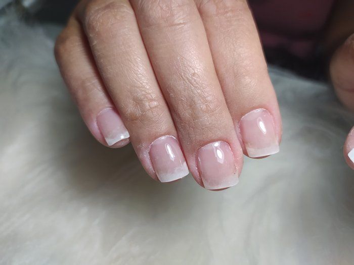 mariana rodrigues - nail designer - alongamento em fibra de vidro