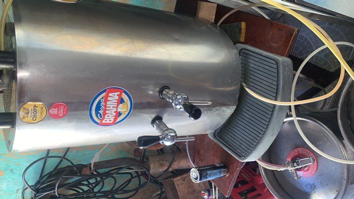 Elite do chopp RJ distribuidora e delivery - Comércio de bebidas e afins - Chopp Brahma 50L + Choppeira eletrica