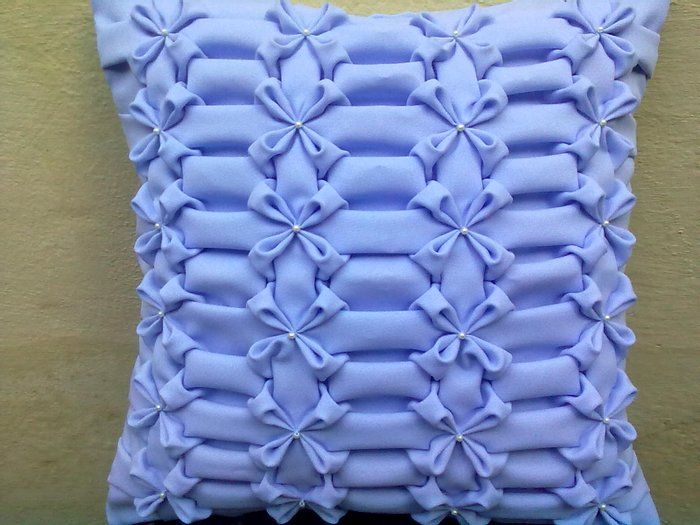 JH CRIAÇOES - Designer de interiores,transformando seus sonhos em realidade. e. - capa de almofada flor de pregas