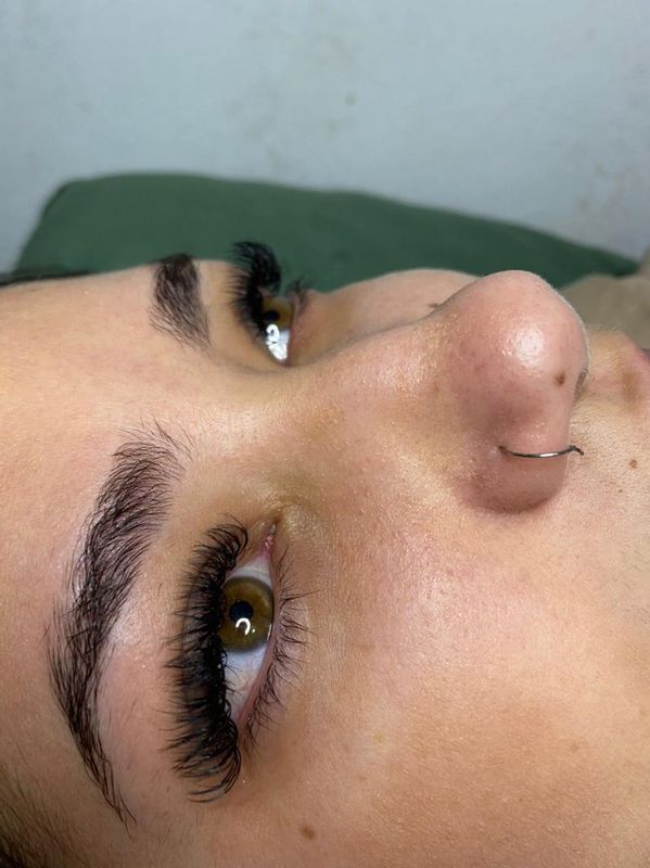 Isa Ribeiro Studio - beleza & estética - volume indiano