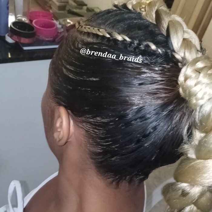 Brenda Braids - Trancista - Nagô + rabo trançado