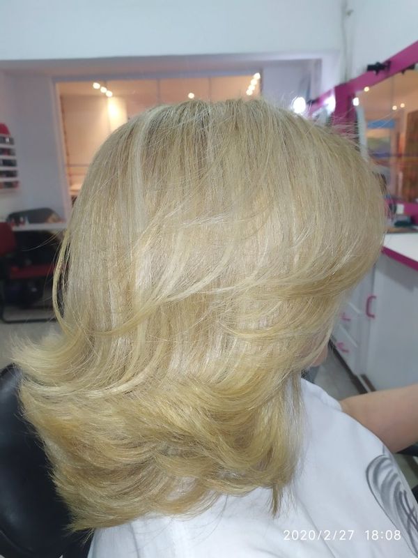 Espaço Linda Mulher - Salão de Beleza - Corte