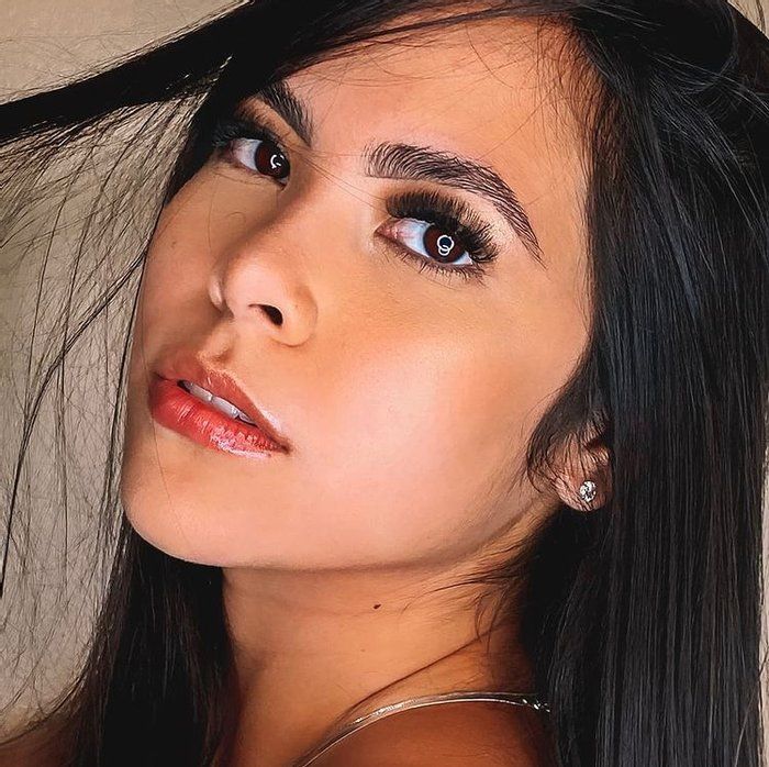 Natalia Machado - studio de beleza - volume russo