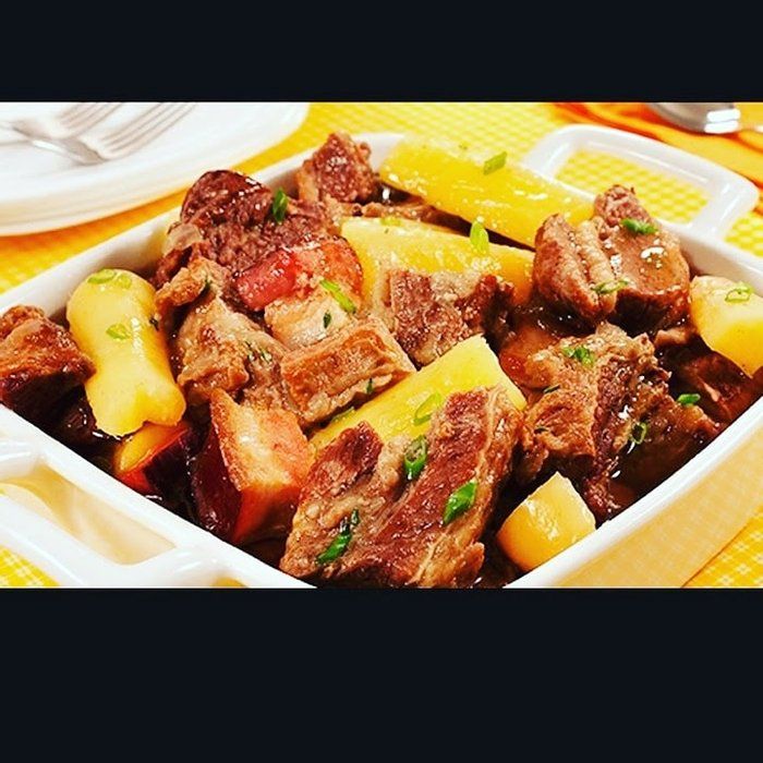 RESTAURANTE PARIS - MARMITEX QUENTINHA - COSTELA COM MANDIOCA tam. (G)