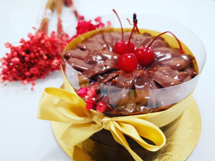 Alves Lene - Confeitaria - Bolo Presente de Brownie