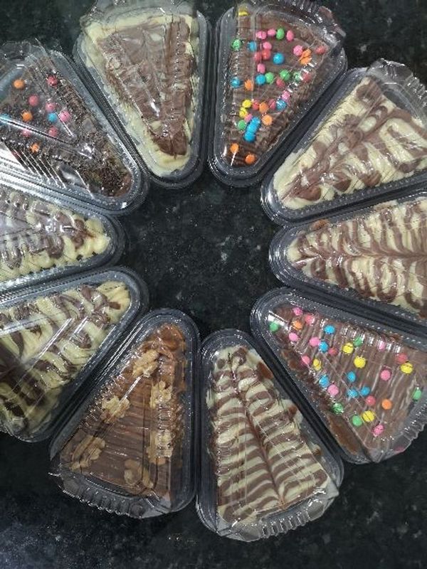 Alves Lene - Confeitaria - PIZZA DE BROWNIE