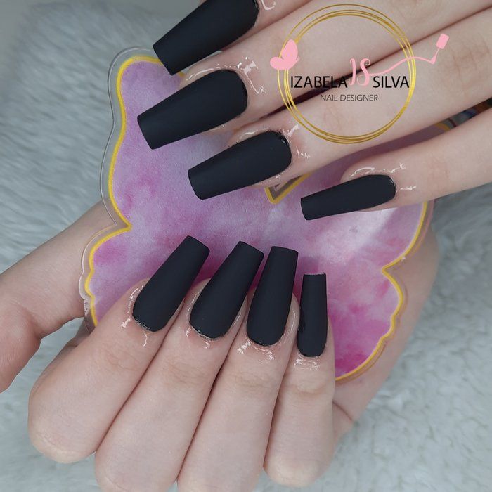 Izabela Silva - nail  - unhas postiças tradicionais