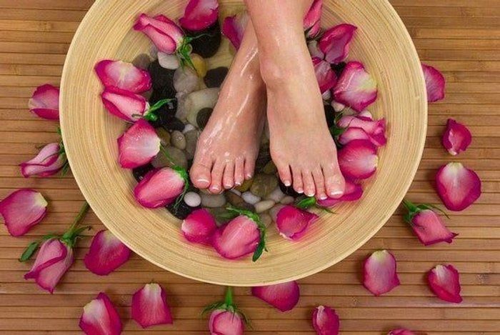 Luana Araújo - Especialista em Plástica dos Pés - Spa dos pés