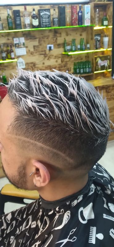 Barbearia Dom Soares - Barbearia - Luzes