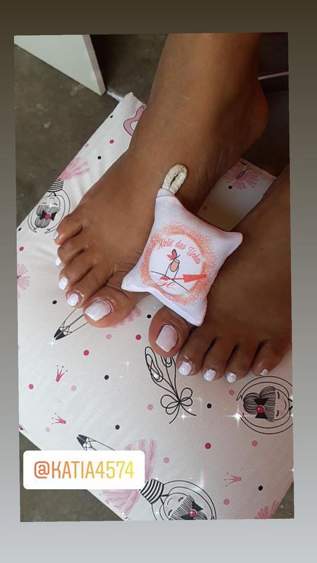 Espaço Ateliê - Nails Design/ Cabelereira - Pedicure