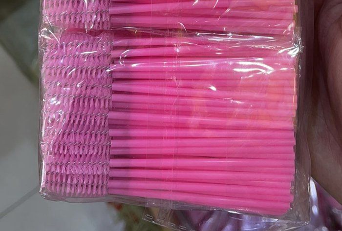donna D'Si  - vendas de produtos profissionais  - escovinha para cílios 