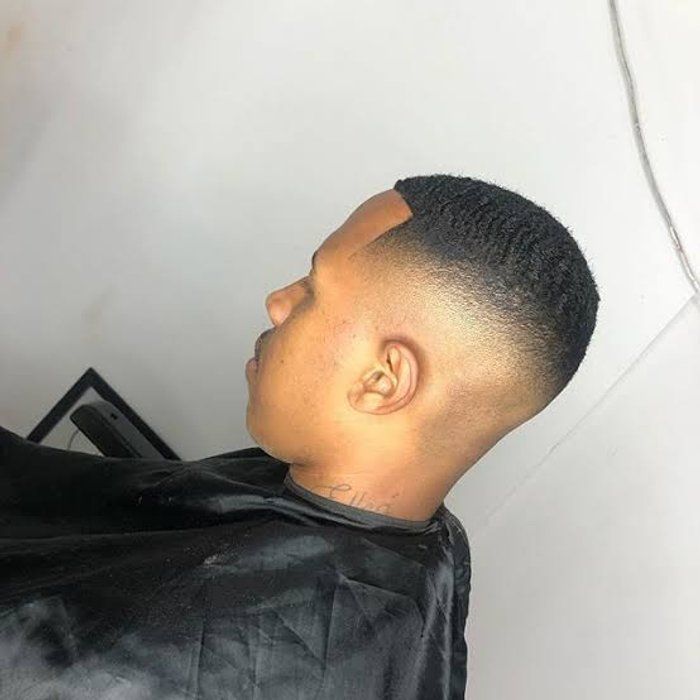 Dama do Corte  - Barbearia - Desfarce