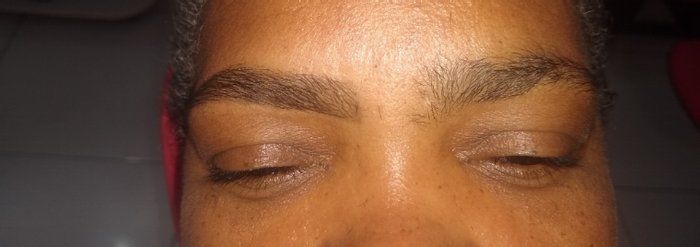 Vilma Souza - beleza & estética - sobrancelha