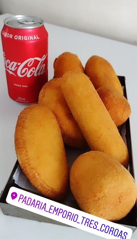 PADARIA EMPÓRIO TRÊS COROAS - Panificação e confeitaria - salgado para lanche