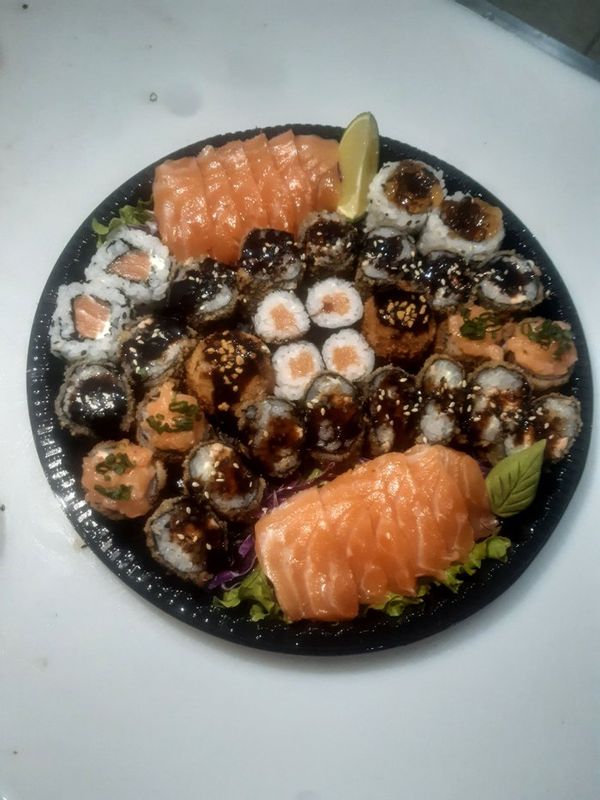 itoshi - sushi delivery/ Dourados Ms - Combinado 8