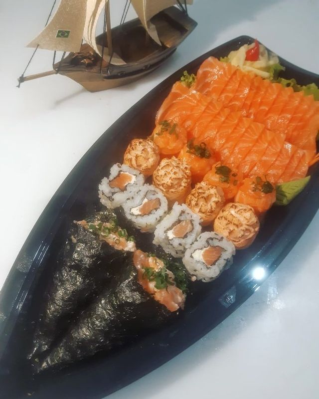 itoshi - sushi delivery/ Dourados Ms - Barca floripa