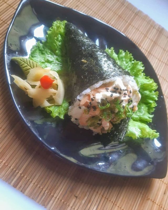 itoshi - sushi delivery/ Dourados Ms - Temaki salmão