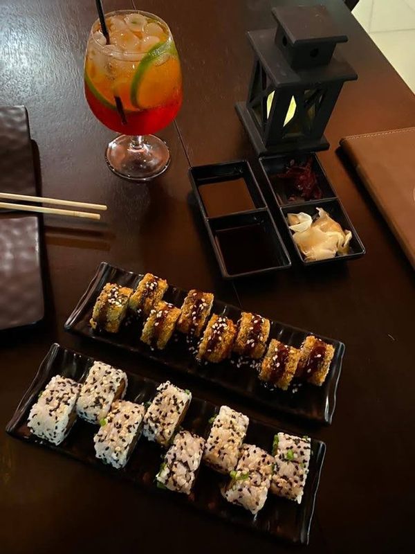 itoshi - sushi delivery/ Dourados Ms - Uramakis
