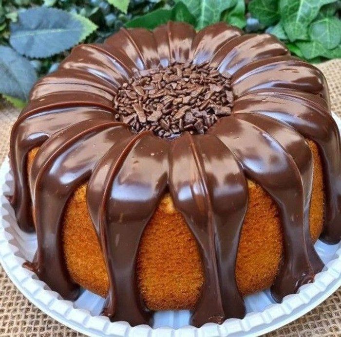imperio Festas - gastronomia - Bolo Cenoura /Chocolate