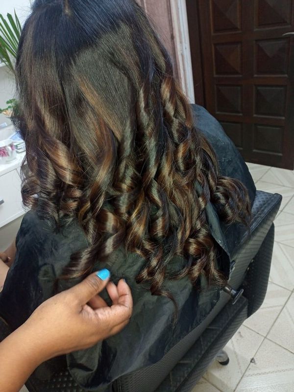 Sheila Blue - beleza & estética - Tratamento finalização com modelagem
