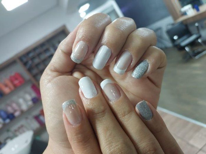 Sheila Blue - beleza & estética - Manicure