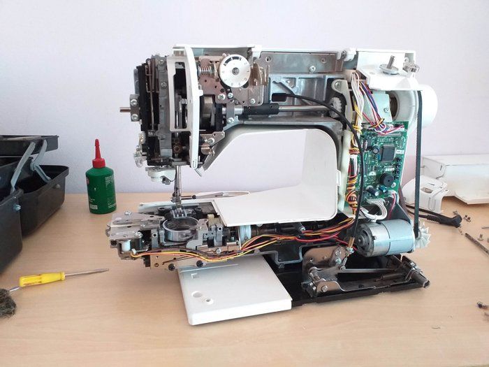 Agapito Oficina Mecanica - Assistência técnica de máquinas de costura e bordadeiras - Manutenção em Maquinas bordadeiras e eletrónicas