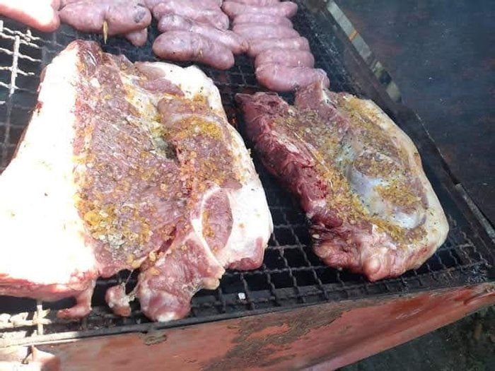 Carne e Brasa - Buffet - Buffet de churrasco Básico completo 30 pessoas