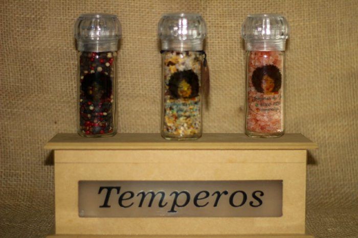 Temperos da Jú - Temperos naturais - Vidro com tampa Moedor