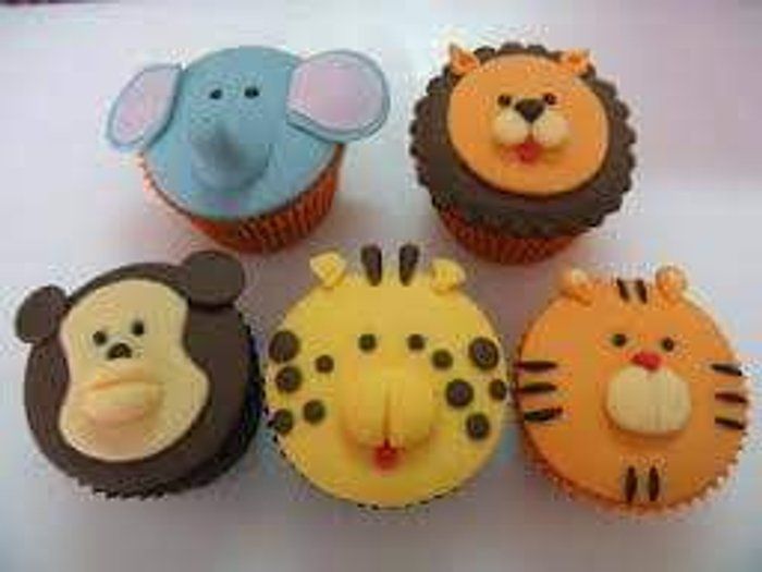 Rosana Amaral - confeitaria Artesanal - cupcakes bichinhos da floresta