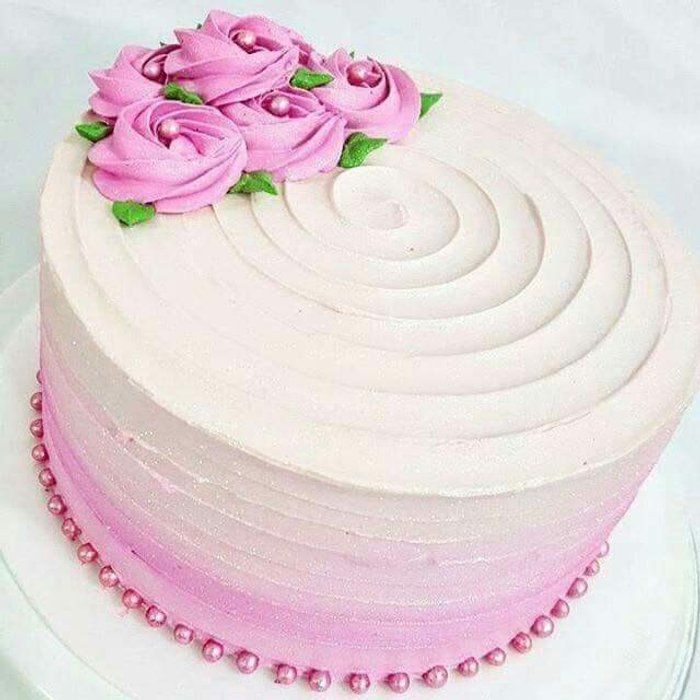 Rosana Amaral - confeitaria Artesanal - Bolo rosa