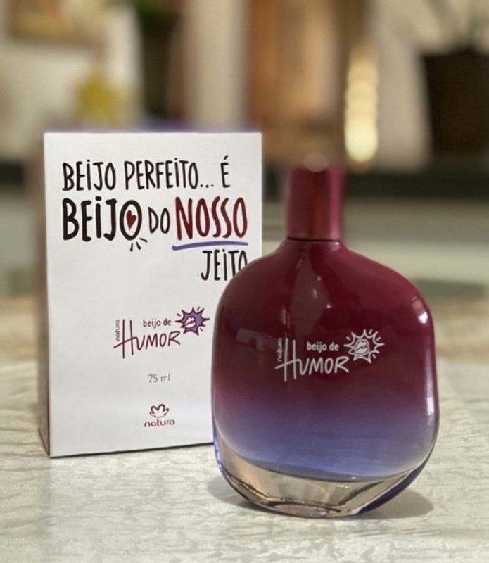Marcia Trindade - cosméticos natura - colônia beijo de humor Natura