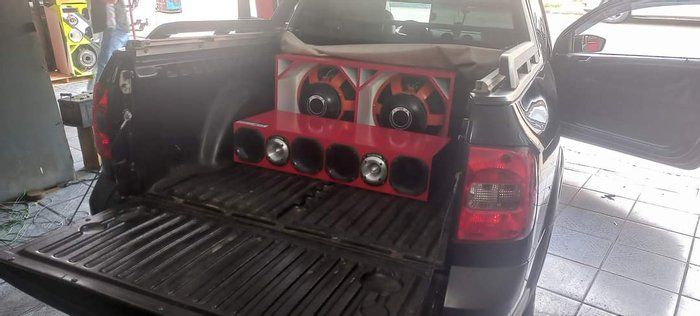 Cleber Soundway - Serviços Automotivo - Loja completa de som e acessórios