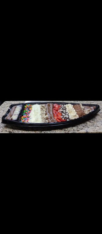 Vivi Açaí - Acai no copo, barcas e sorvetes: todos com adicionais - Barca de acai pequena com ate 5 adicionais