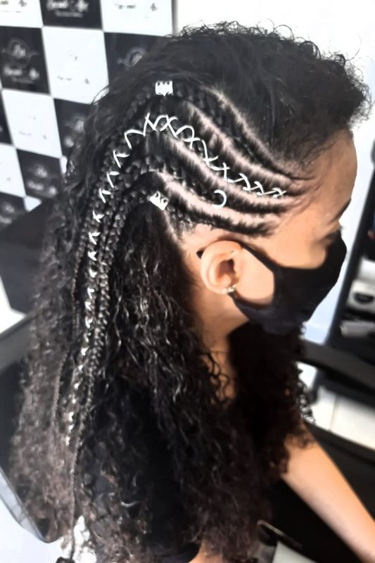 Studio Encanto Afro - beleza & estética - Trancas Laterais (Tiaras Laterais)
