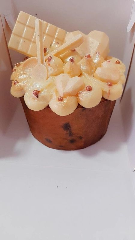 Hairiele Limma - confeitaria - chcotone trufado