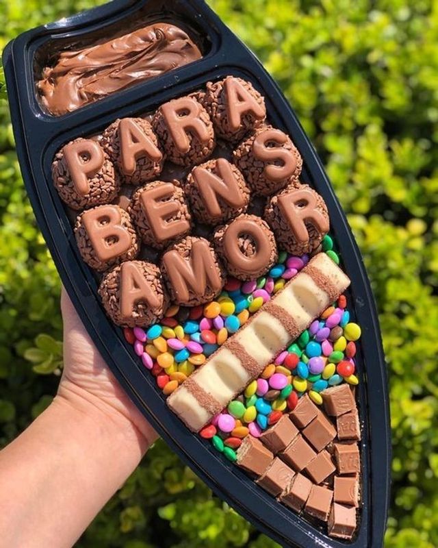 Mih Doce ♥️ - Confeitaria Artesanal - barca de brigadeiro gourmet