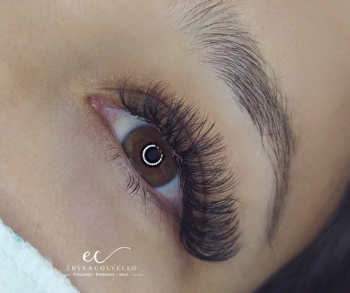 Studio Éryka Colvello - beleza & estética - Volume Light
