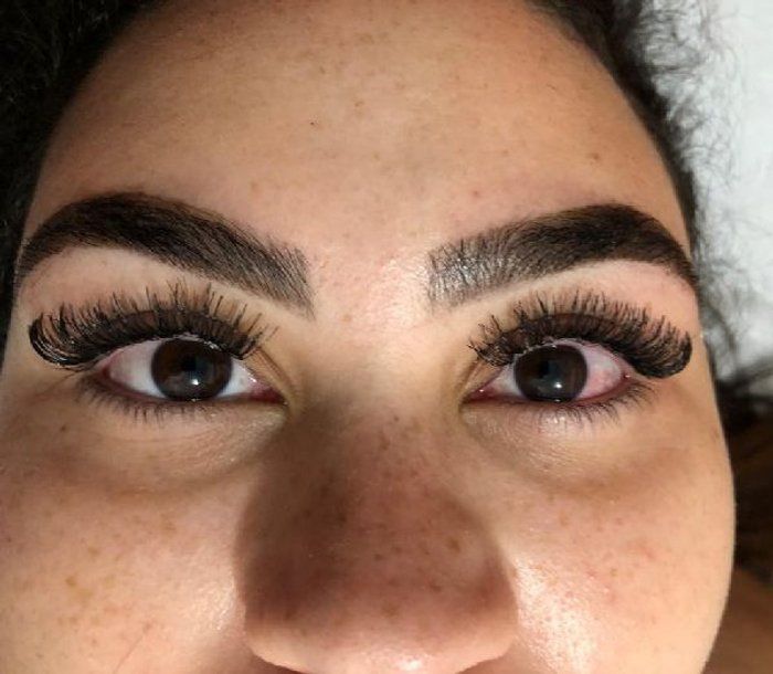 Studio Sol na Fita Bronzeamento e Estética - beleza & estética - Extensão de Cílios Tufinho Express