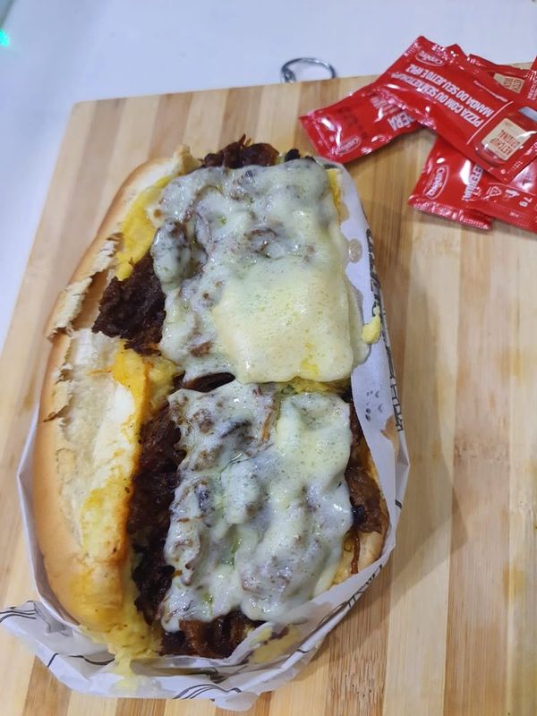 Top da Quebrada - Hamburgueria - Top Dog Costela Gaúcha Desfiada