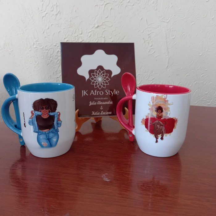 JK Afro Style - Moda Afro e Personalizados - Caneca com Colher e Interior Colorido 