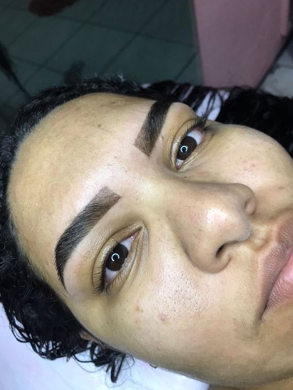 Design de sobrancelhas  - beleza e estetica  - Design com Henna 