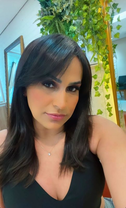 Millena Santos - beleza & estética - cílios volume light