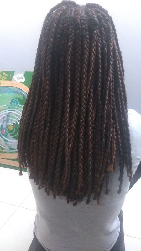 Sabrina Toledo - beleza & trancista  - box braids 
