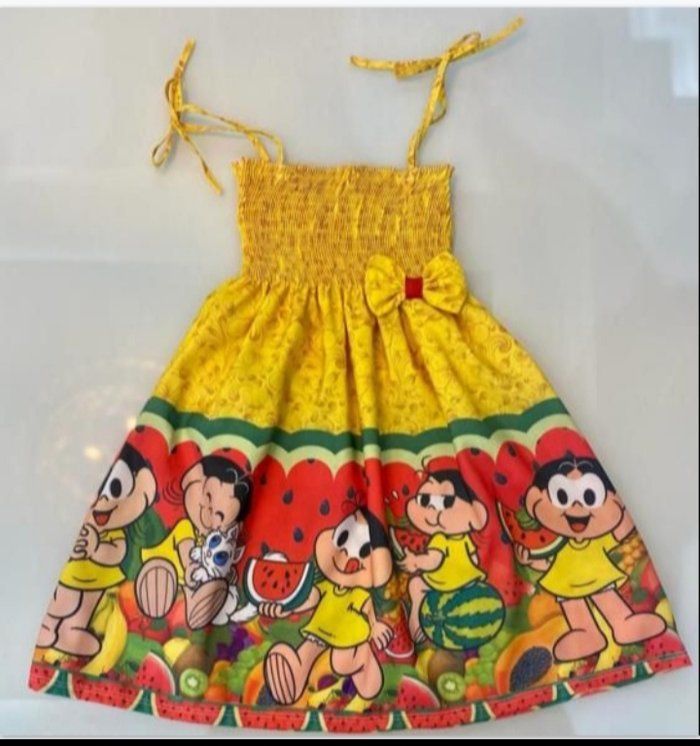 Lucimara Cristina Provazio Dândalo - Artesanatos em Geral - Vestidos tematicos !